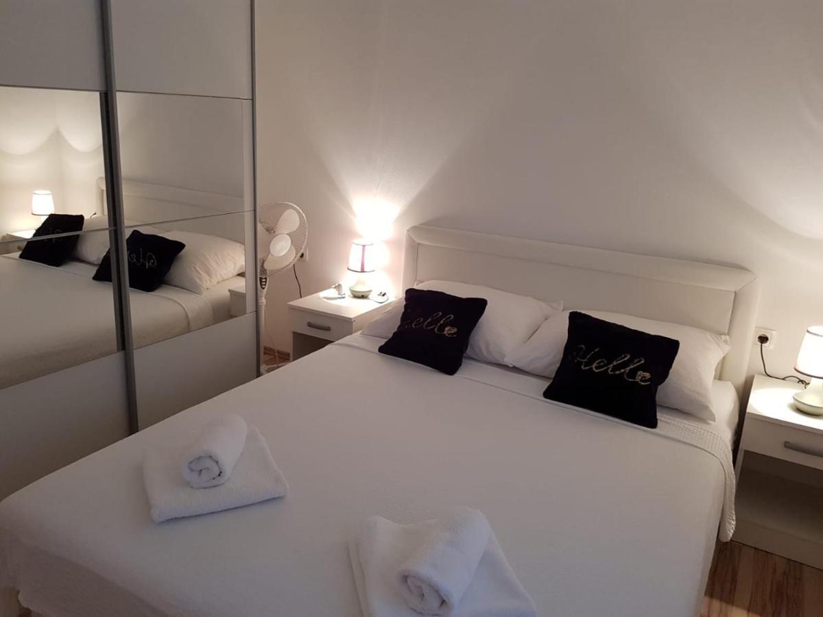 Apartman Andrea Zadar Eksteriør billede