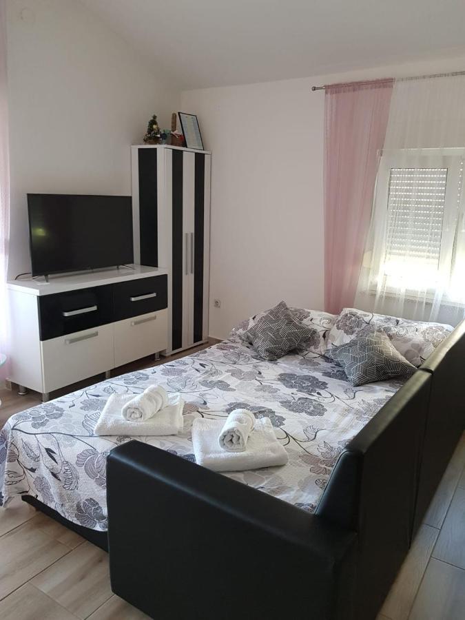 Apartman Andrea Zadar Eksteriør billede
