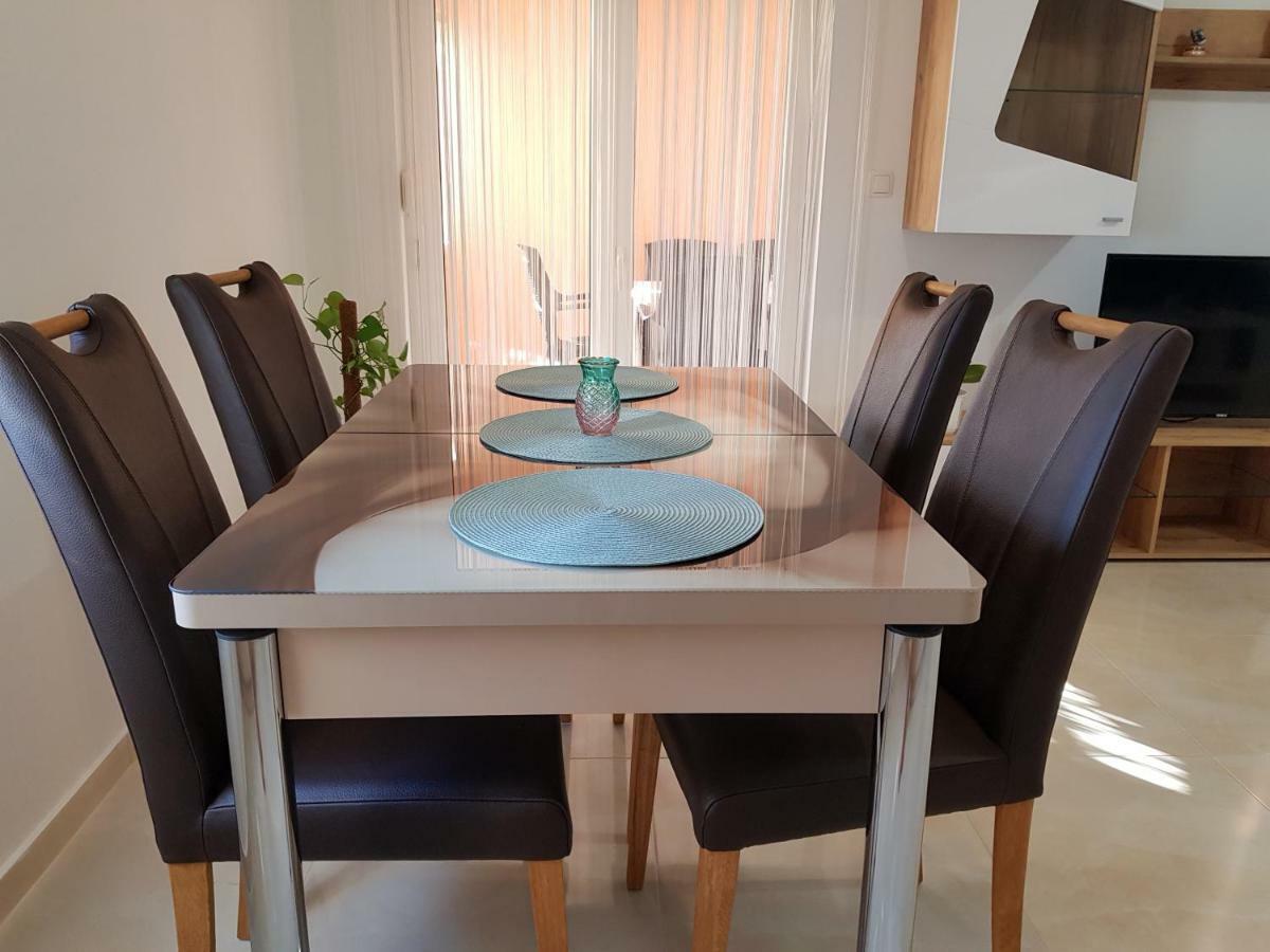 Apartman Andrea Zadar Eksteriør billede