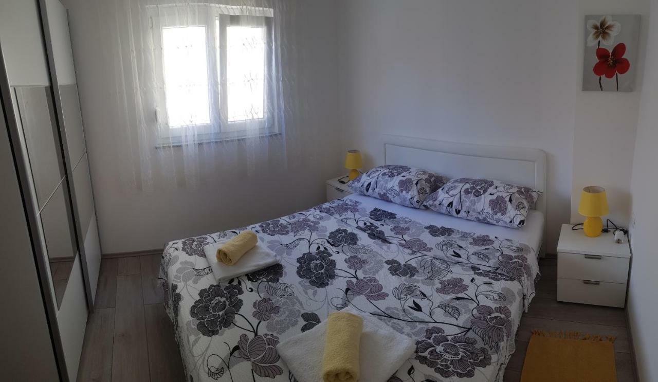 Apartman Andrea Zadar Eksteriør billede